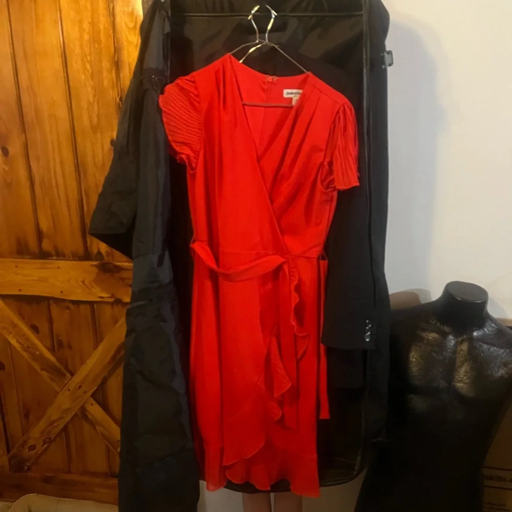 Black Garment bag suitcase travel for dresses or suits